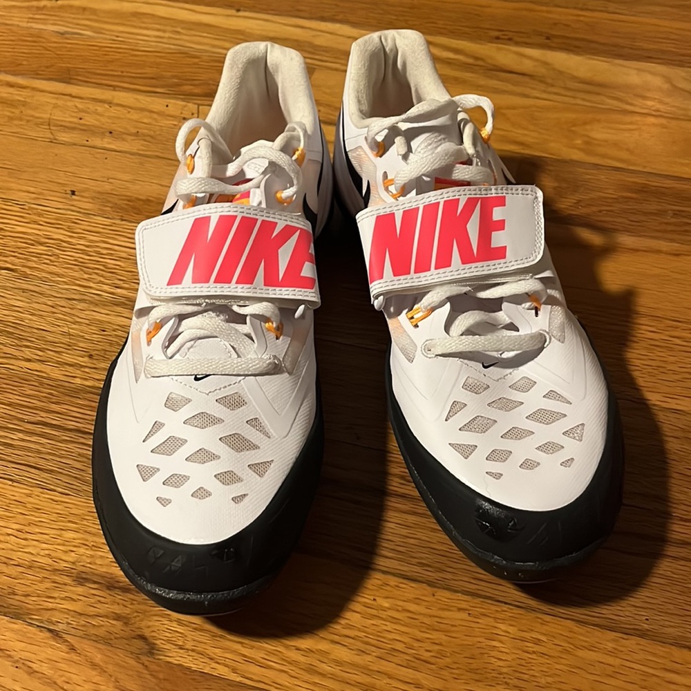 rotational discus shoes